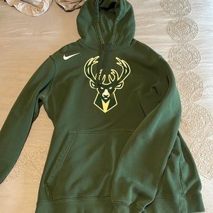 Milwaukee bucks hoodie